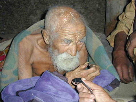 Indiano tem 179 anos e entrou para o Guinness como o homem mais velho do mundo! Verdadeiro ou falso? (foto: Reprodução/Facebook)