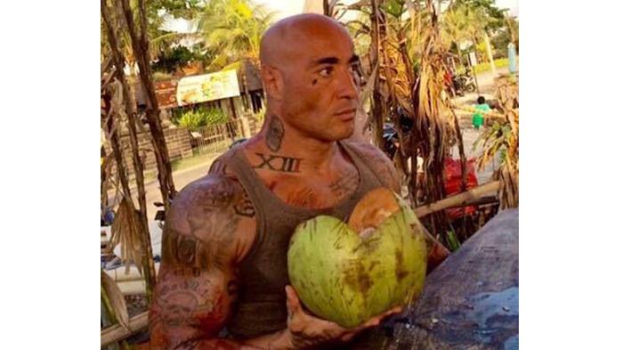 Lutador Amokrane Sabet vivia há 2 anos em Bali! (foto: Divulgação)