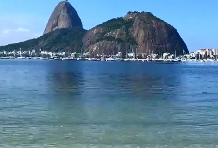 Vídeo mostra a Praia de Botafogo com as águas cristalinas! Efeito da quarentena?