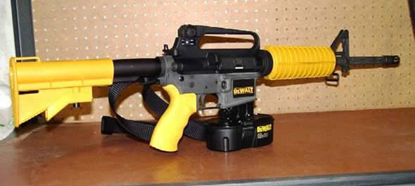 DeWalt cria rifle lançador de pregos!