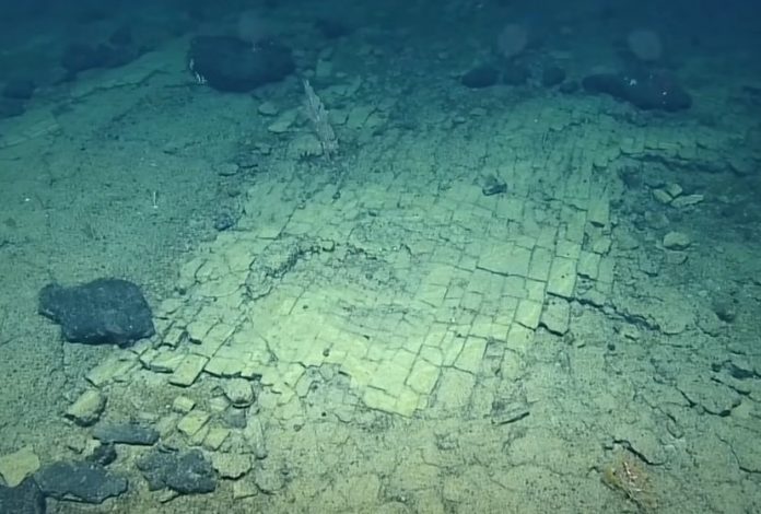 Cientistas descobriram a estrada de Atlântida no fundo do mar?