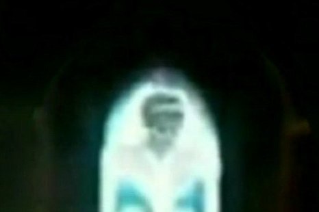 Fantasma da Princesa Diana Aparece em igreja!