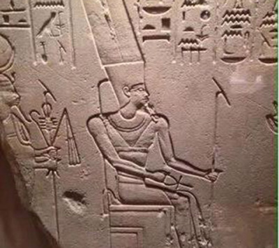 O Egito antigo já conhecia o pau de selfie? 