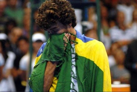 Escritora holandesa fala sobre o Brasil! Verdade ou farsa? (foto: Reprodução/Facebook)