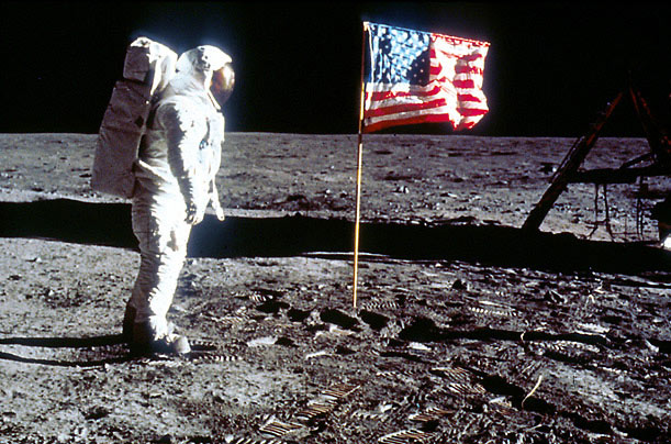 O homem pisou mesmo na Lua ou tudo não passou de uma fraude criada pelos EUA?