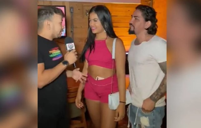 Repórter entrevista mulher que está namorando o ladrão do celular dela! Será verdade?