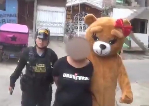Policial se fantasiou de urso de pelúcia para prender traficantes! Será verdade?