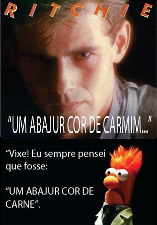 Letra da música Menina Veneno diz “abajur cor de carmim”?