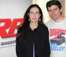 Os apresentadores Marcelo Duarte e Silvania Alves